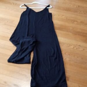 Athleta jumpsuit, night time bliss, v neck, sp